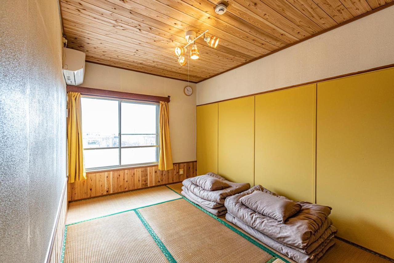 47Hostel Wadomari Bagian luar foto
