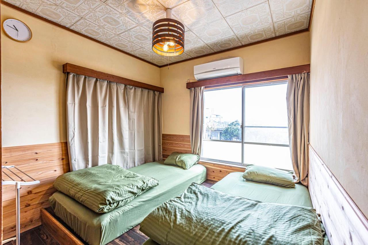 47Hostel Wadomari Bagian luar foto